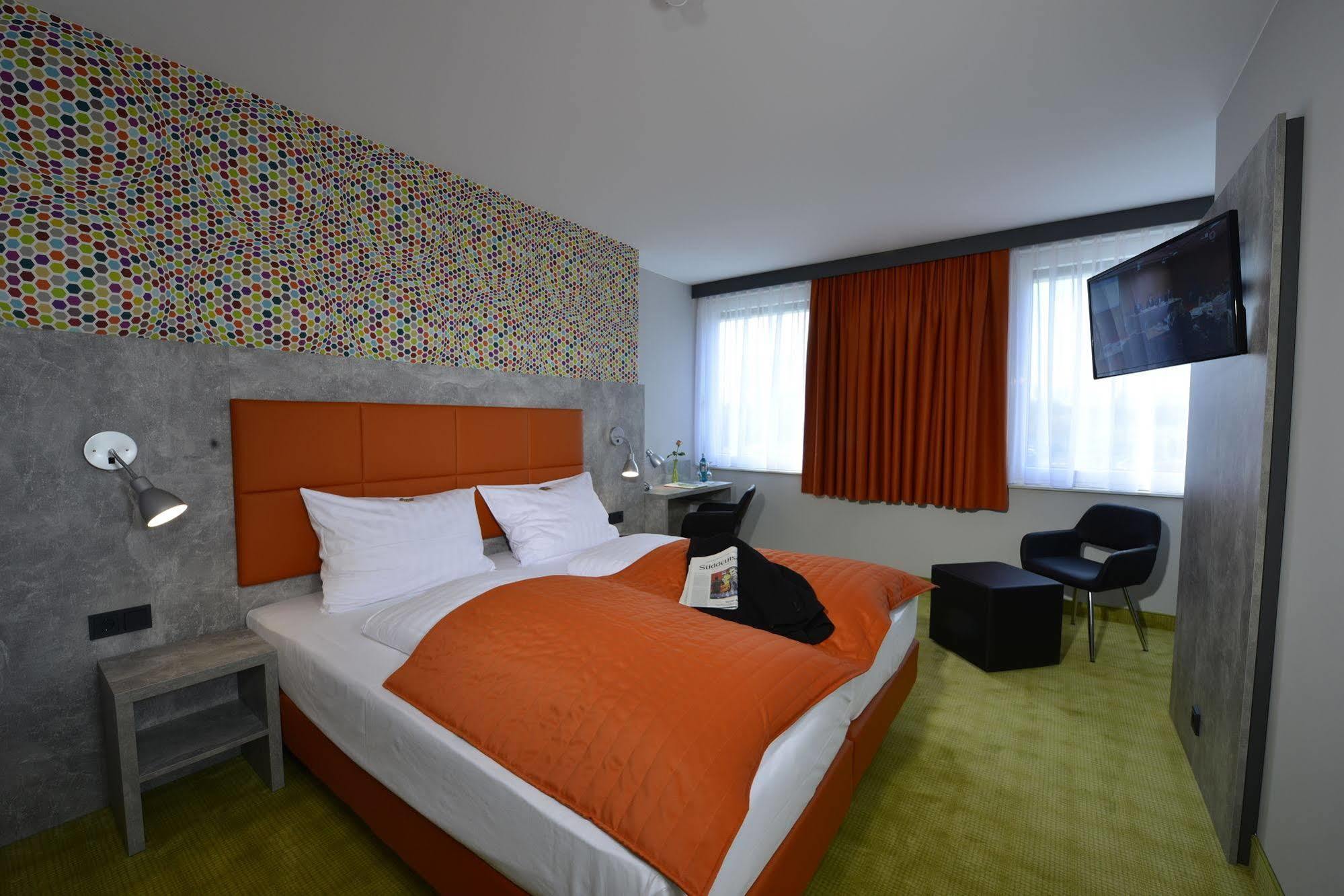 Sleepysleepy Hotel Giessen Linden Kültér fotó
